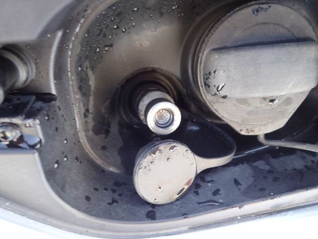 753687-37 Volkswagen AUV GOLF, 2015. Petrol / Gas. LOW MILES