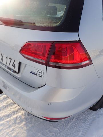 753687-39 Volkswagen AUV GOLF, 2015. Petrol / Gas. LOW MILES