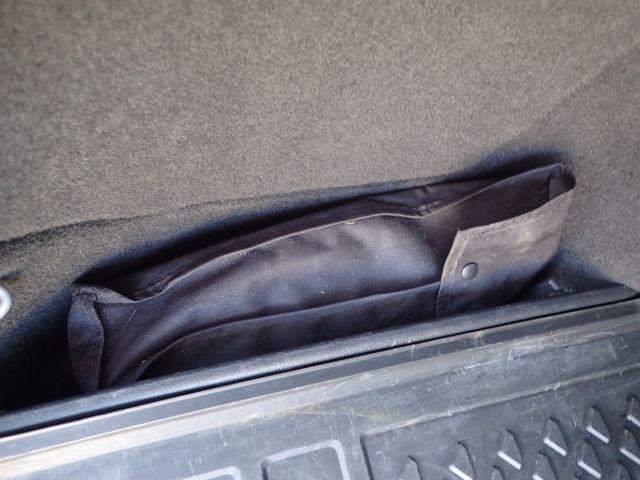 753687-54 Volkswagen AUV GOLF, 2015. Petrol / Gas. LOW MILES