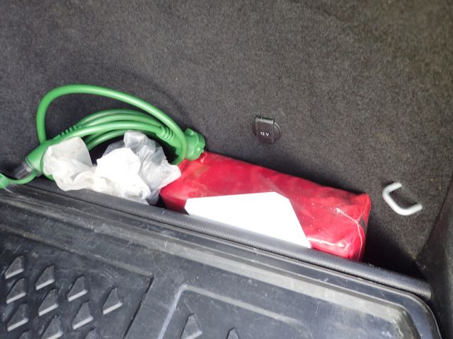 753687-55 Volkswagen AUV GOLF, 2015. Petrol / Gas. LOW MILES