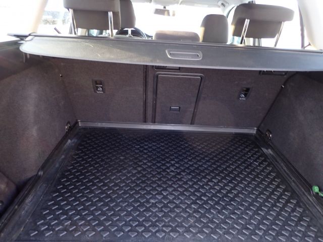 753687-57 Volkswagen AUV GOLF, 2015. Petrol / Gas. LOW MILES