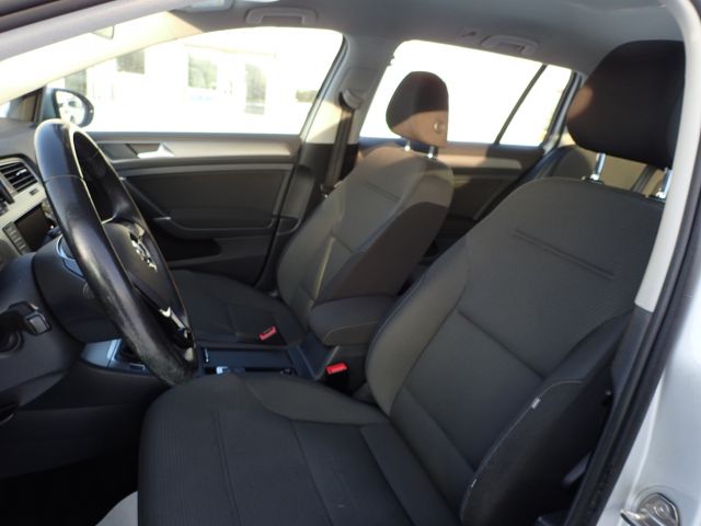 753687-69 Volkswagen AUV GOLF, 2015. Petrol / Gas. LOW MILES