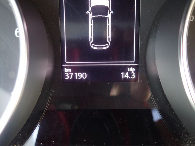 753687-71 Volkswagen AUV GOLF, 2015. Petrol / Gas. LOW MILES