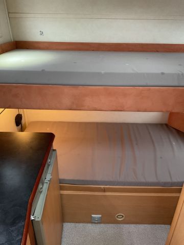 836665-16 Fiat Eura Mobil 635 - 2005