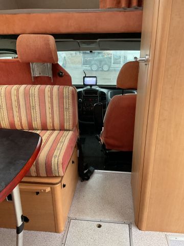 836665-31 Fiat Eura Mobil 635 - 2005