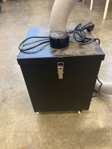 776648-5 Soldering iron Xytronic HV-2