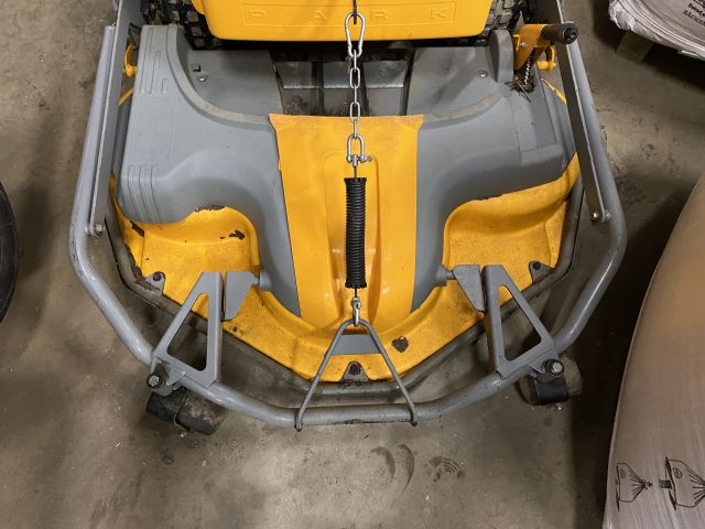 833906-2 Lawnmower - Stiga Park