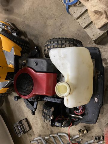 833906-7 Lawnmower - Stiga Park