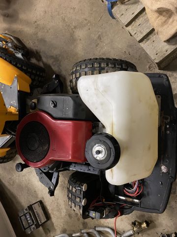 833906-8 Lawnmower - Stiga Park