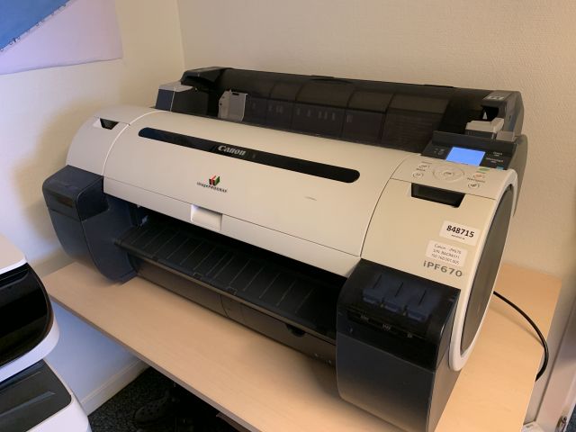 848715-1 Large format printer Canon iPF670