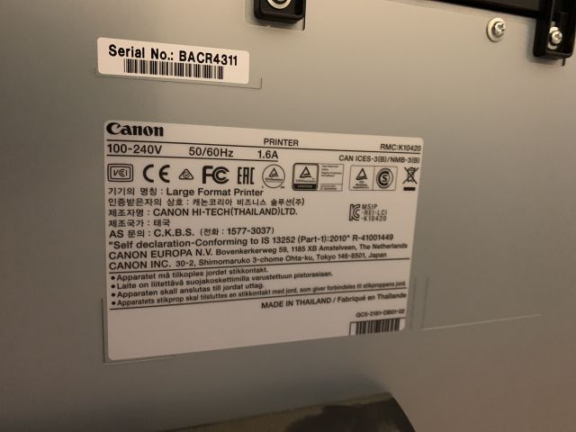 848715-4 Large format printer Canon iPF670
