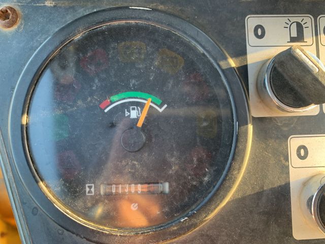 848738-28 3.3-ton roller, Bomag DW 124 -2007