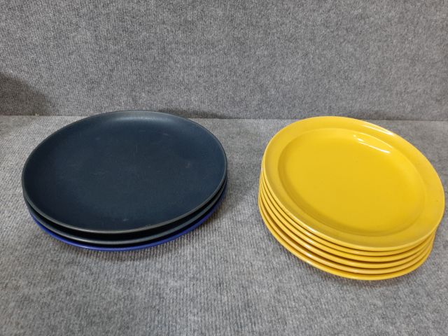 804250-6 Collection of porcelain and ceramics, Höganäs, about 30 parts