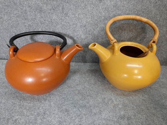 804250-8 Collection of porcelain and ceramics, Höganäs, about 30 parts