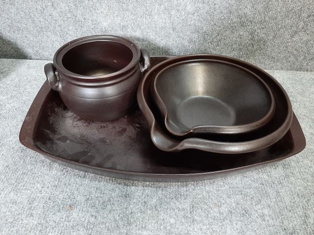 804250-9 Collection of porcelain and ceramics, Höganäs, about 30 parts