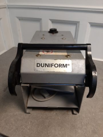 804874-2 Closing machine - Duniform DF10