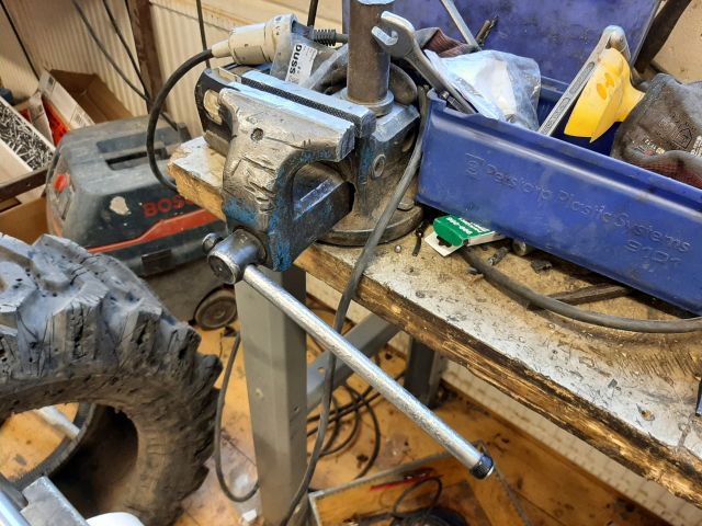 804948-3 Work table & 2x shelves # 2