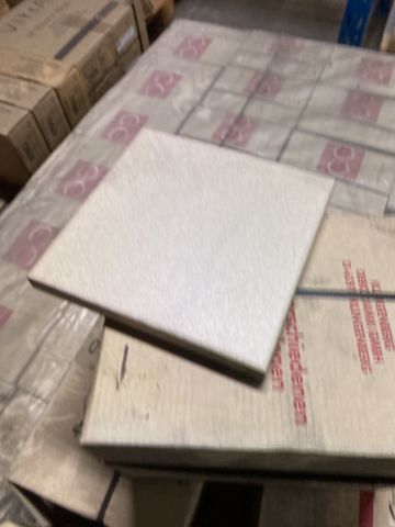 872563-1 Tiles from Klingenberg, M15x15, up to about 32m2
