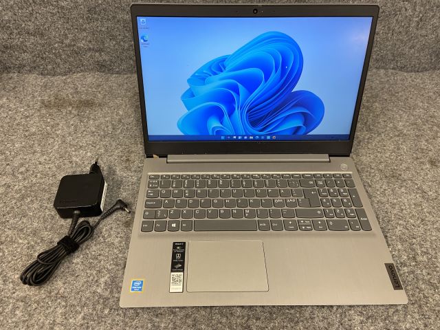 849185-1 Lenovo Laptop IdeaPad 3 15IML05