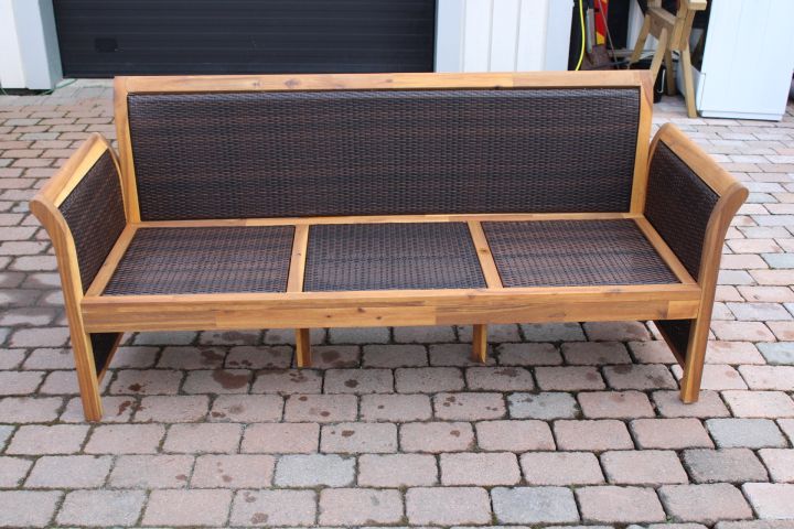 873819-12 Outdoor furniture in Teak