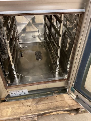 836714-5 Rational CM 61 Plus