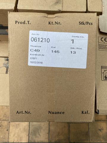 875051-3 Tiles from Klingenberg, M15x15, Tot approx. 33m2