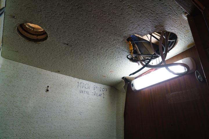 875066-15 Finnmar 9000 patrol boat, Volvo penta D6 310 - 2006