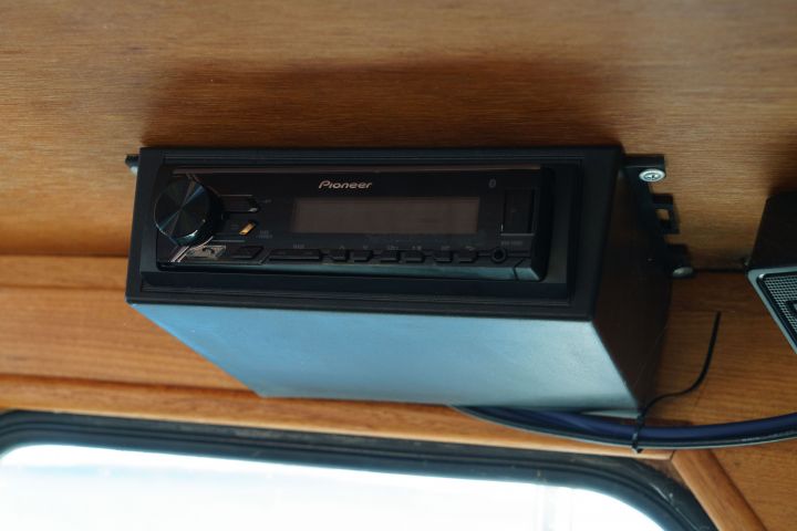 875066-32 Finnmar 9000 patrol boat, Volvo penta D6 310 - 2006