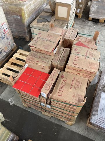 871981-2 Tiles from Cinca M10X10 Tot about 73m2