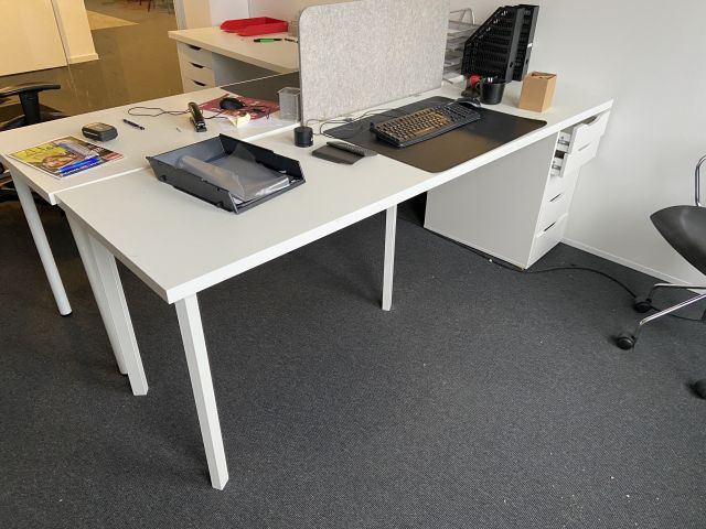 865711-7 Office Workstations & Gaming Chair