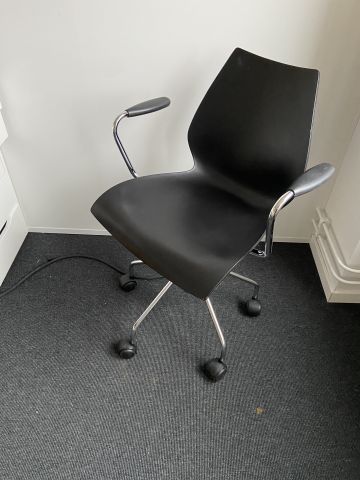 865711-8 Office Workstations & Gaming Chair