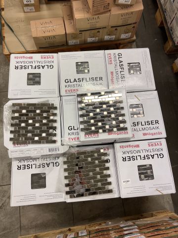 871982-3 Crystal mosaic from Evers CC Höganäs approx. 52 packages Tot approx. 21m2