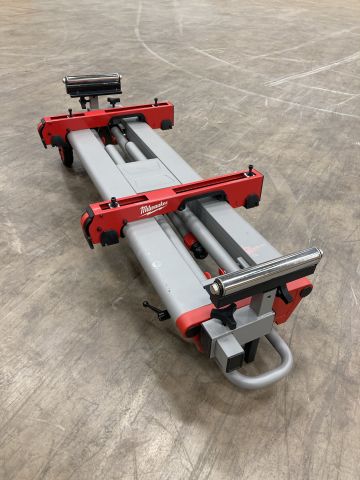 874288-2 Work table Milwaukee MSL 3000 (Display copy)