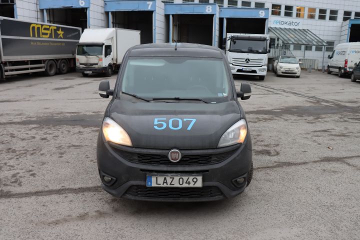 875444-2 Fiat Doblo Cargo 1.3 MJT -16 LAZ049