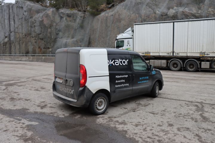 875444-5 Fiat Doblo Cargo 1.3 MJT -16 LAZ049