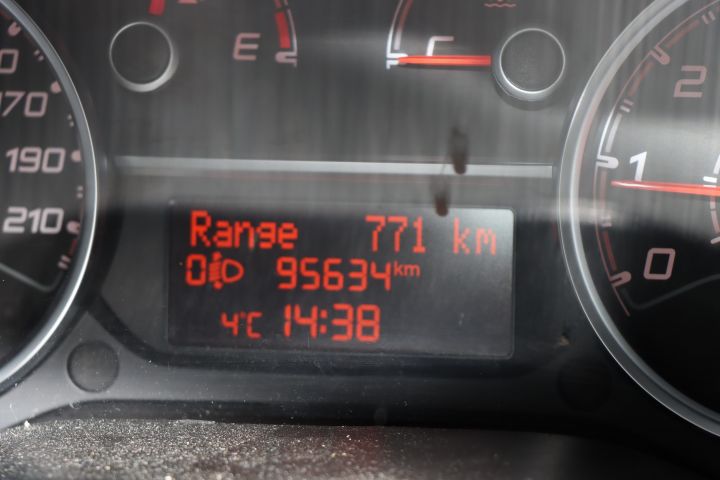 875444-11 Fiat Doblo Cargo 1.3 MJT -16 LAZ049