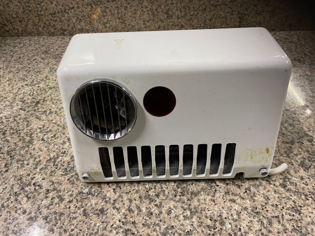 875503-2 Dan Dryer art ae white Non-contact hand dryer with casing in 4 mm die-cast aluminum,