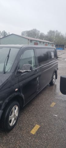875455-3 Volkswagen Transporter Kombi T30 2.0 TDI DSG Sekventiell, 140hk, 2011