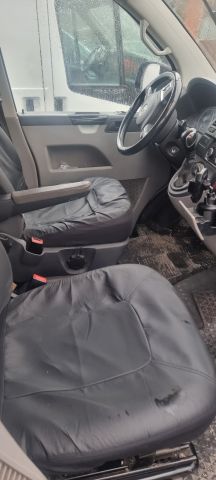 875455-9 Volkswagen Transporter Kombi T30 2.0 TDI DSG Sekventiell, 140hk, 2011