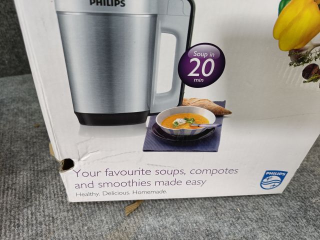 745489-5 Floor fan and soup maker