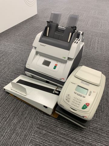 866663-1 Franking machine + envelope machine Neopost