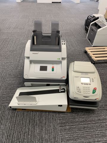 866663-2 Franking machine + envelope machine Neopost