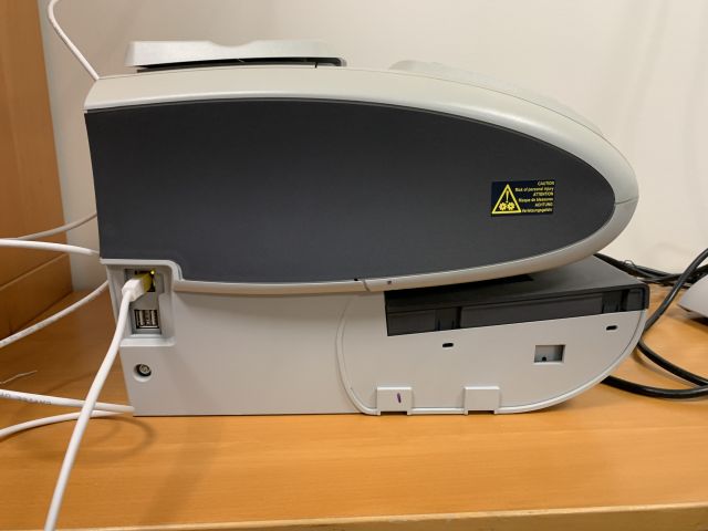 866663-12 Franking machine + envelope machine Neopost
