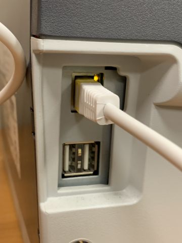 866663-13 Franking machine + envelope machine Neopost