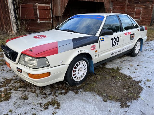 875856-11 AUDI V8, 1989, 247 hp