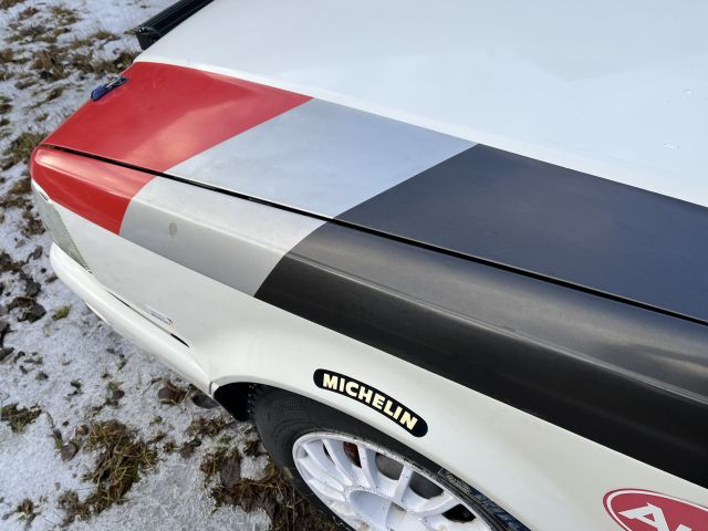 875856-15 AUDI V8, 1989, 247 hp