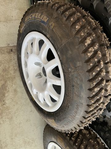 875856-27 AUDI V8, 1989, 247 hp