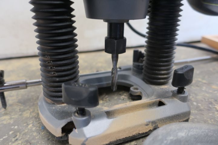 794989-10 Ryobi overhead cutter and Makita angle grinder