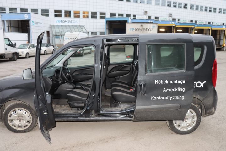 875447-12 Fiat Doblo Cargo 1.6 MJT -19 YUO778