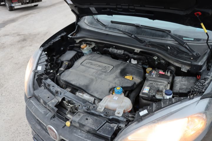 875447-20 Fiat Doblo Cargo 1.6 MJT -19 YUO778